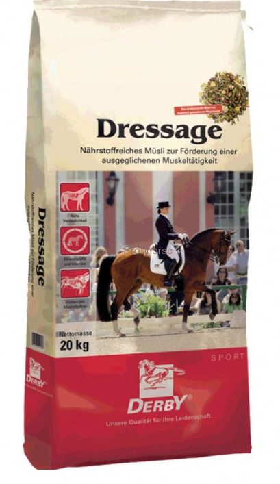Derby Dressage, 20 kg müsli pro koně na podporu svalové aktivity