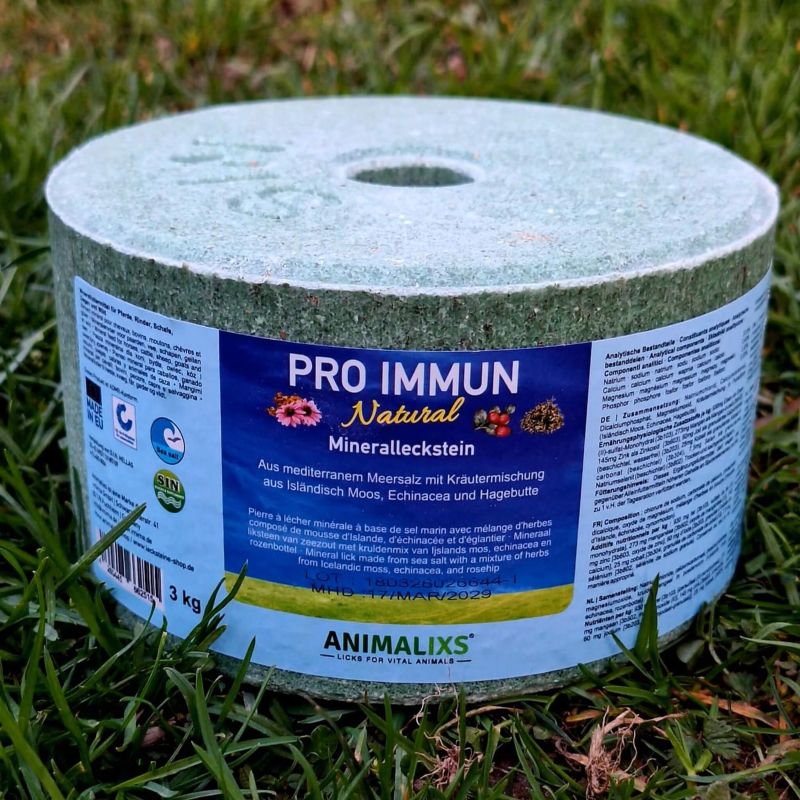 Imunita přírodní - minerální liz pro koně s islandským lišejníkem, echinaceou a šípkem, 3 kg