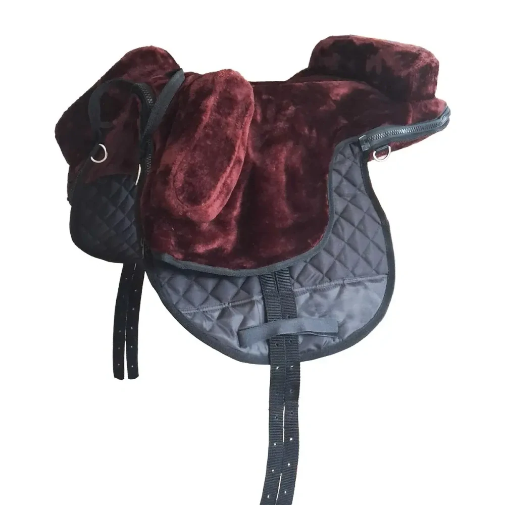Jezdecký pad z umělého beránku